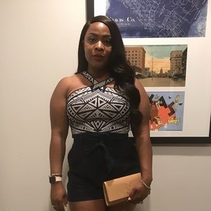 Selling BCBGMaxazria crop  top  size L